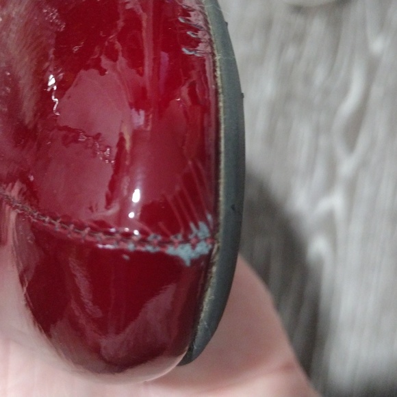 Kenneth Cole New York womens magenta patent leather zip ankle boots. Size 9.5 - Picture 10 of 13